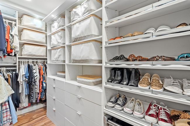 Master Bedroom closet | Image 26