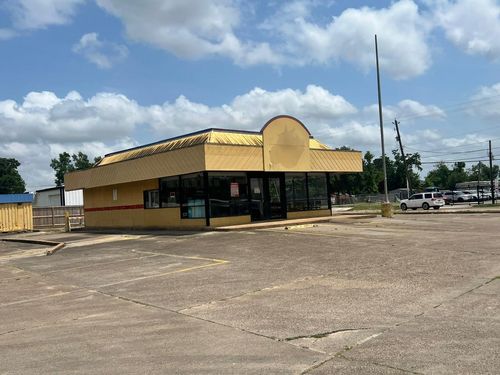2401 Shaver St, Pasadena, TX, 77502-4645 | Card Image