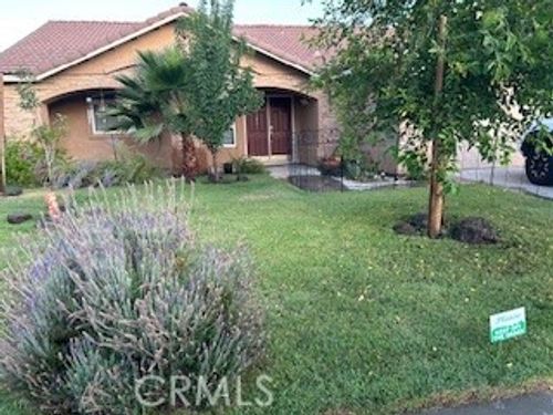 220 S Double Tree, Madera, CA, 93637 | Card Image