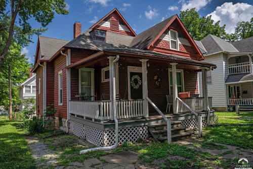 1122 Kentucky St, Lawrence, KS, 66044-3348 | Card Image