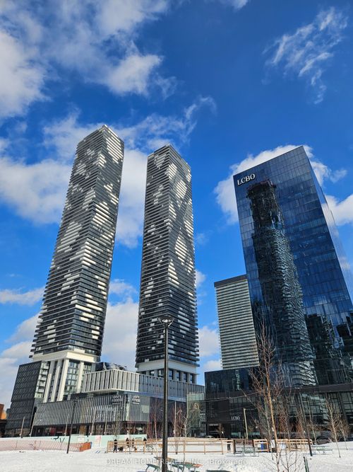 5806-55 Cooper St, Toronto, ON, M5E0G1 | Card Image