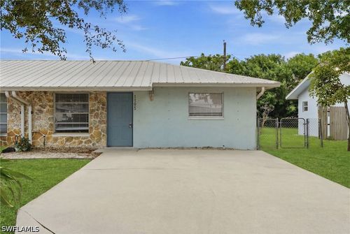 1195 S Alhambra Cir, NAPLES, FL, 34103-3207 | Card Image