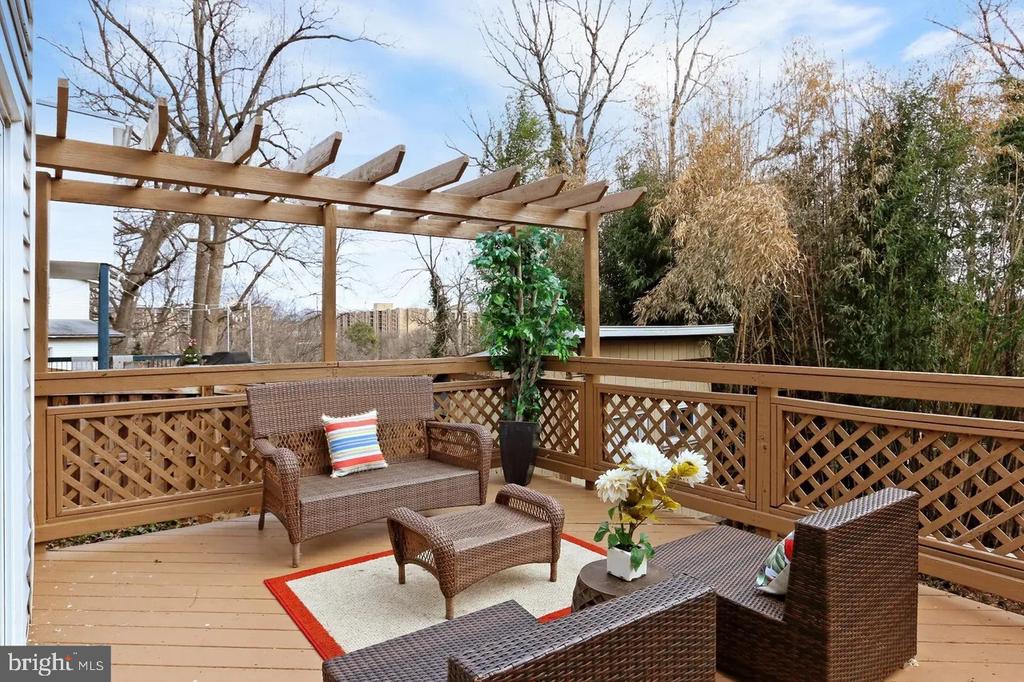 Residential Lease in ARLINGTON 3