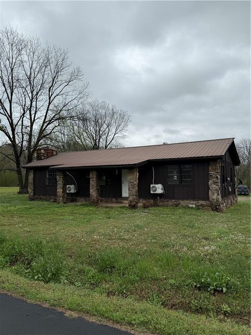 321 S Grand Ave, Belleville, AR, 72824-6011 | Card Image