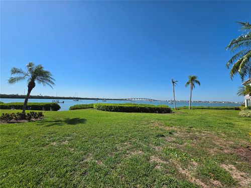 111-6295 Bahia Del Mar Cir, ST PETERSBURG, FL, 33715-2302 | Card Image