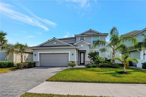 2122 Hamlin St, NAPLES, FL, 34120-5643 | Card Image