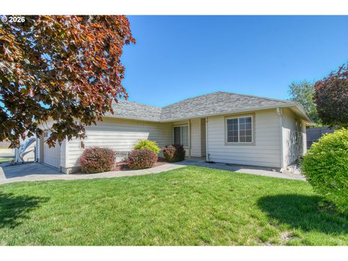1614 Sw 3rd St, Pendleton, OR, 97801-9440 | Card Image
