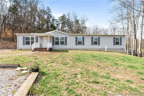 10109 S Maplewood Ct, Pekin, IN, 47165-7615 | Card Image