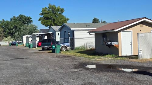 1604 Hope St, Klamath Falls, OR, 97603-3877 | Card Image