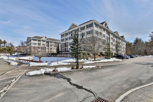 apt-401-10 Braemoor Woods Rd, Salem, NH, 03079-3520 | Card Image