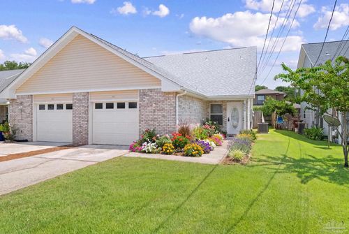 2138 Tom St, Navarre, FL, 32566 | Card Image