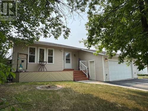 11405 110 Avenue Cres, Fairview, AB, T0H | Card Image