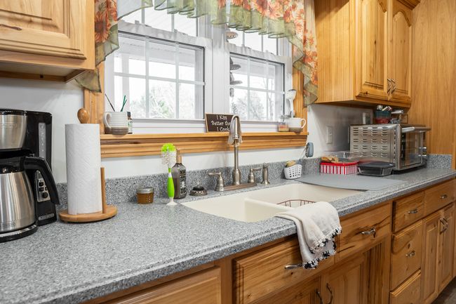 4288 W Skating Rink Rd, House other with 6 bedrooms, 2 bathrooms and null parking in Milroy IN | Image 4