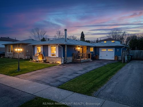 202 Archdekin Dr, Brampton, ON, L6V1Z1 | Card Image