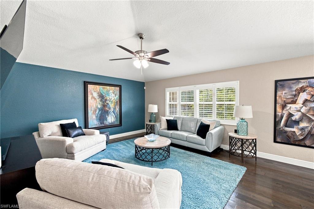 Residential in ESTERO 4