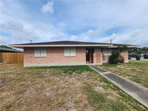 4401 Driftwood Pl, Corpus Christi, TX, 78411-3015 | Card Image
