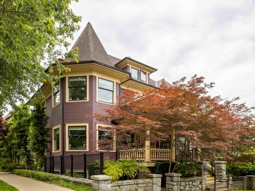 100-1872 Parker Street, Vancouver, BC, V5L2K9 | Card Image