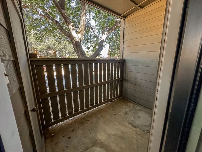 UNIT-502 - 2101 Count Fleet Dr, Condo with 2 bedrooms, 1 bathrooms and null parking in Arlington TX | Image 24