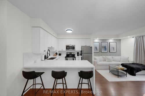 606-24 Woodstream Boulevard, Vaughan, ON, L4L8C4 | Card Image