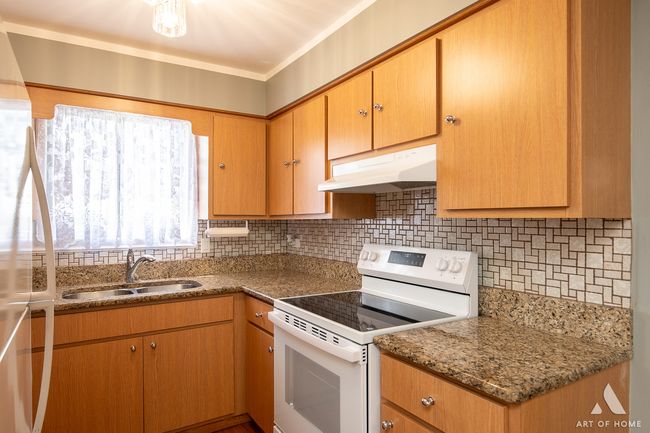 APT-2C - 8049 Beloit Ave, Condo with 2 bedrooms, 1 bathrooms and 2 parking in Bridgeview IL | Image 11