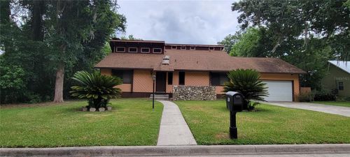 1631 94th St, GAINESVILLE, FL, 32606-5571 | Card Image