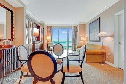 2814-125 E Harmon Ave, Las Vegas, NV, 89109-4501 | Card Image