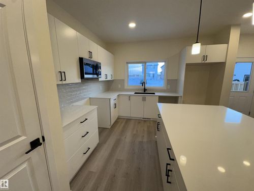 41 Eton Link, Spruce Grove, AB, T7X4A9 | Card Image