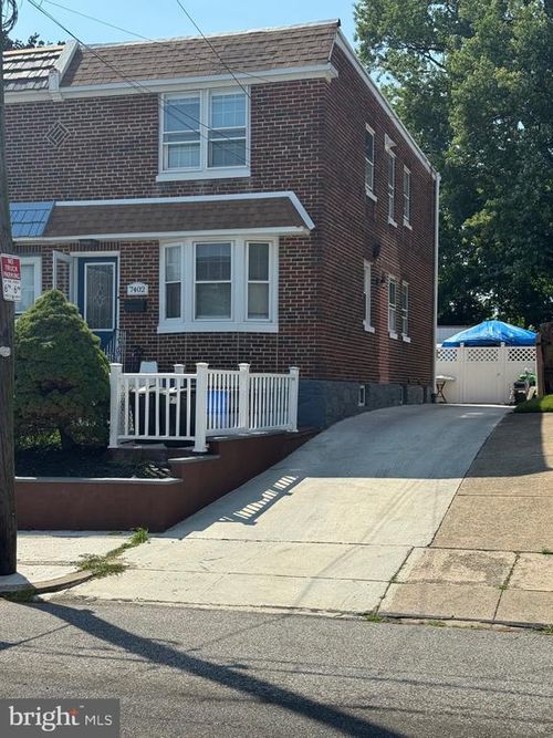 7402 Rockwell Ave, Philadelphia, PA, 19111-3008 | Card Image