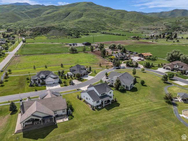 Aerial view of residential area with a mountainous background | Image 57