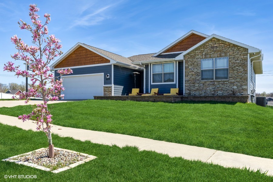 Destiny Dr, Pleasant Hill, IA 50327