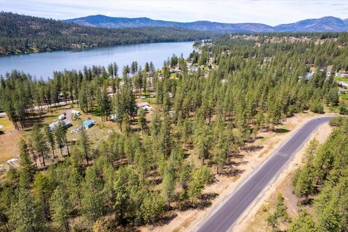 6550 Kate Dr, Nine Mile Falls, WA, 99026-4000 | Card Image