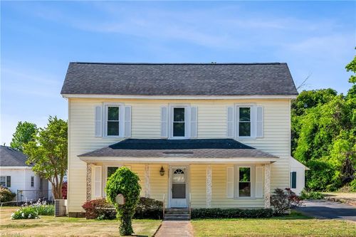 3903 Clifton Road, Greensboro, NC, 27407 | Card Image