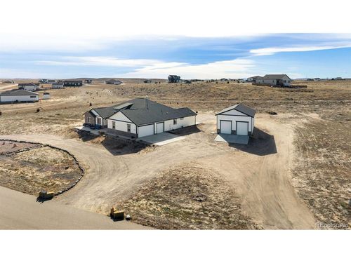 16477 Stoneleigh Rd S, Platteville, CO, 80651-9301 | Card Image