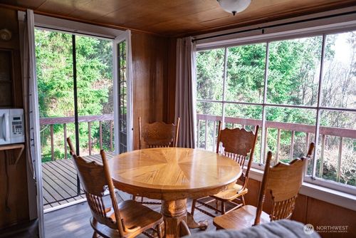 24310 47th Ave Sw, Vashon, WA, 98070-8112 | Card Image