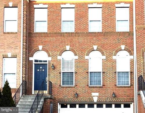 42060 Fremont Preserve Sq, Stone Ridge, VA, 20105-2979 | Card Image