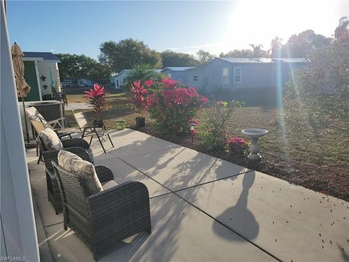 10390 Wales Loop, BONITA SPRINGS, FL, 34135-6600 | Card Image