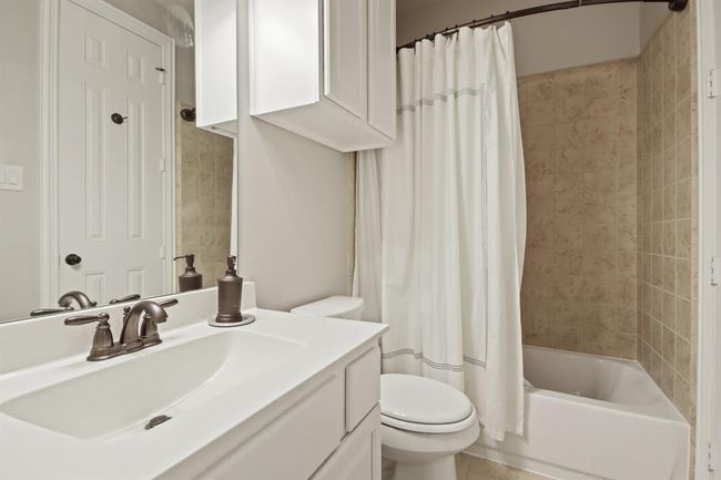 8307 Floating Heart Ct, House other with 4 bedrooms, 4 bathrooms and 3 parking in Conroe TX | Image 25