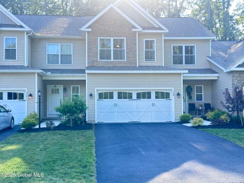 30 Idared Ln, Halfmoon, NY, 12065-4460 | Card Image