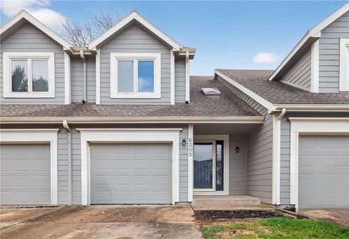 6305 Nw 82nd Ct, Kansas City, MO, 64151-1069 | Card Image