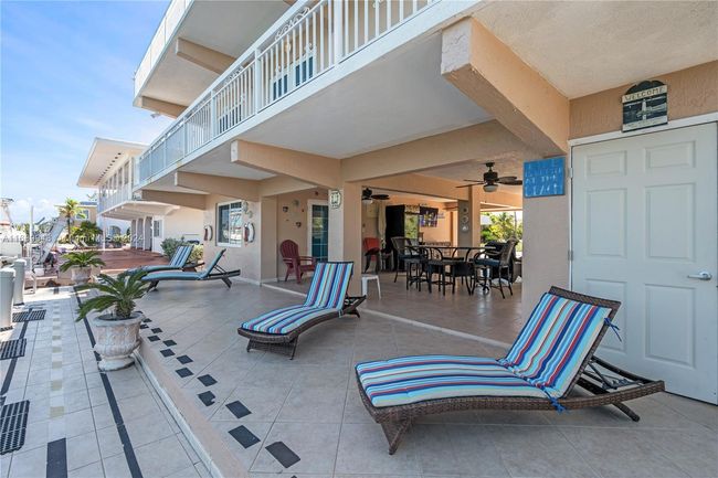 127 - 127 S Layton Dr, House other with 3 bedrooms, 2 bathrooms and null parking in Long Key FL | Image 6