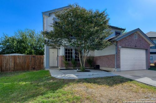 6867 Cape Meadow Dr, Converse, TX, 78109-3452 | Card Image