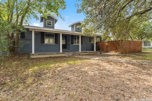 1100 Garraty Rd, Terrell Hills, TX, 78209-6064 | Card Image