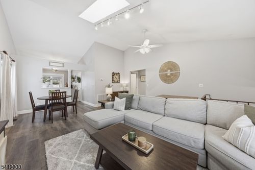 45 Fox Tail Ln, Hamburg, NJ, 07419-9754 | Card Image