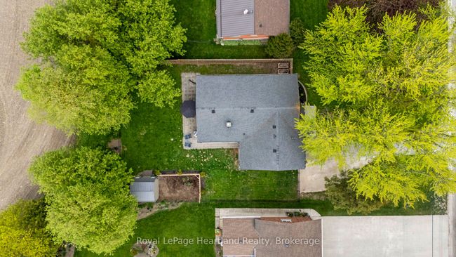 465 Main St W, House other with 3 bedrooms, 2 bathrooms and 3 parking in Palmerston ON | Image 36