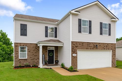 648 Prominence Rd, Columbia, TN, 38401-6875 | Card Image