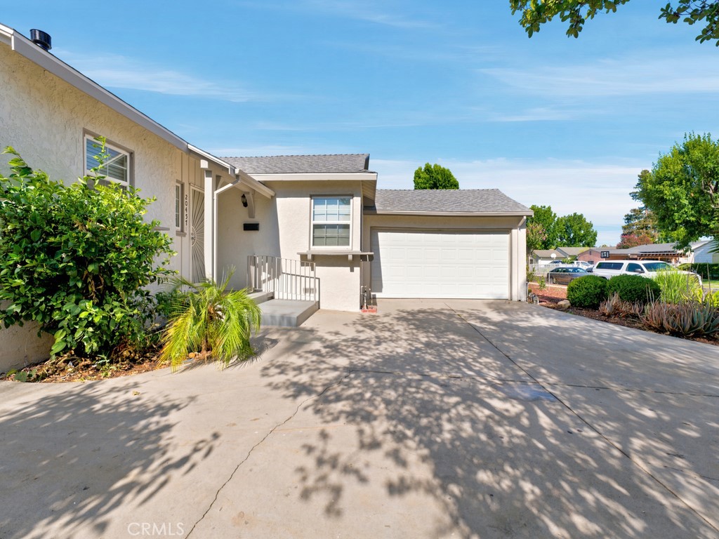 Residential in Winnetka 3
