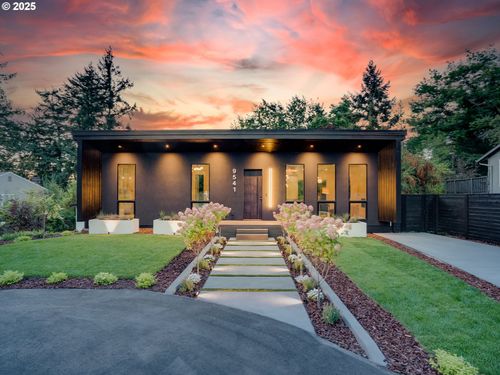 9541 Sw 62nd Dr, Portland, OR, 97219-4918 | Card Image