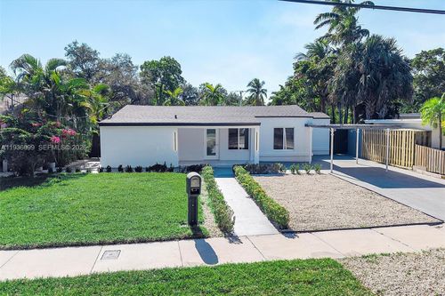 300 Sw 11th Ct, Fort Lauderdale, FL, 33315-1245 | Card Image