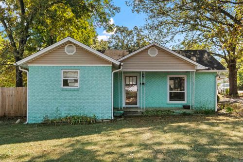 301 Country Club Road, Sherwood, AR, 72120-4628 | Card Image