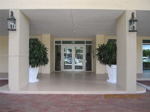 1106-117 Nw 42nd Ave, Miami, FL, 33126-5437 | Card Image